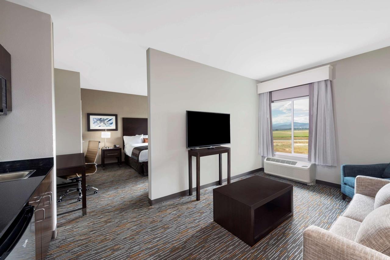 Hampton Inn By Hilton Nashville Airport Century Place Екстер'єр фото