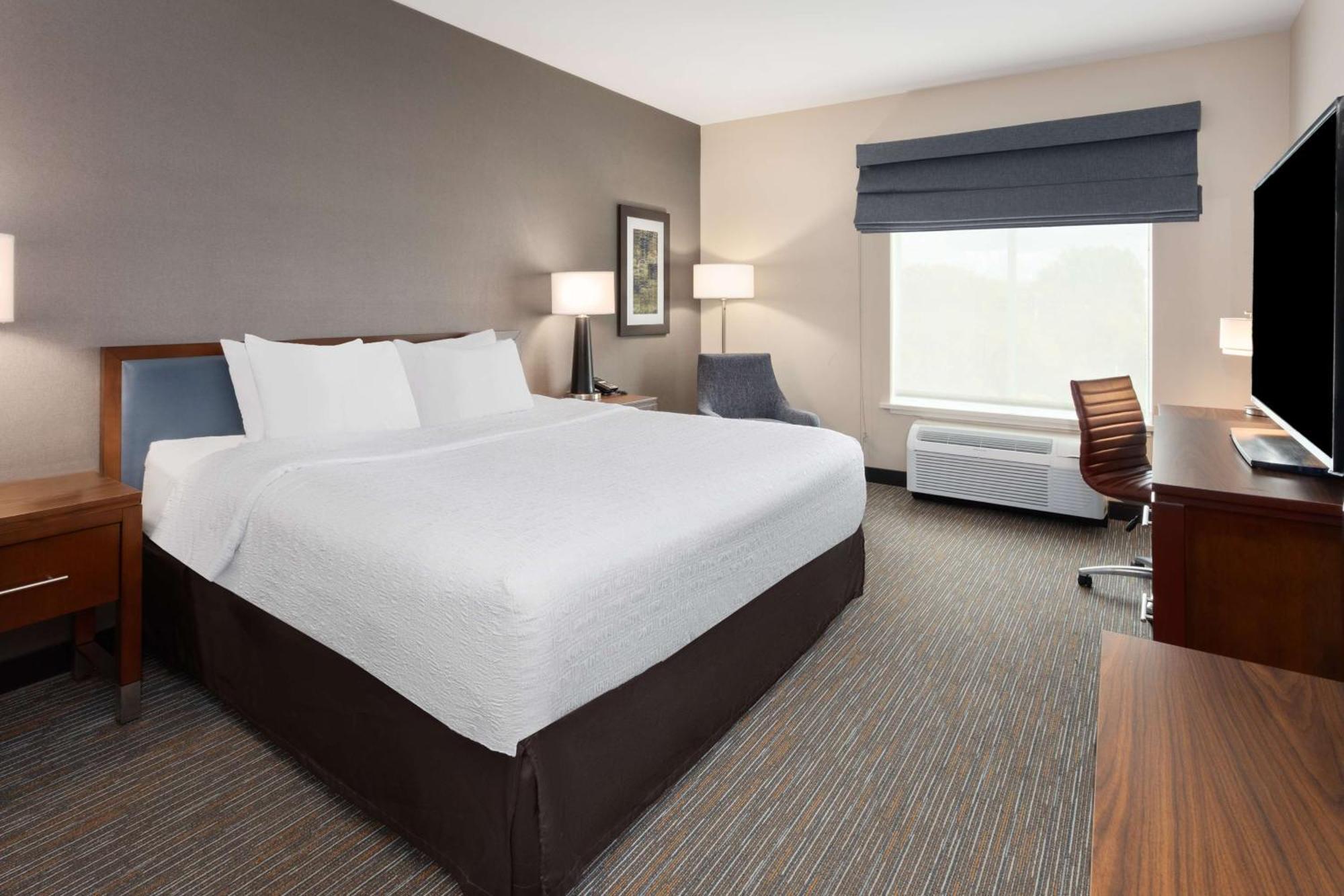 Hampton Inn By Hilton Nashville Airport Century Place Екстер'єр фото